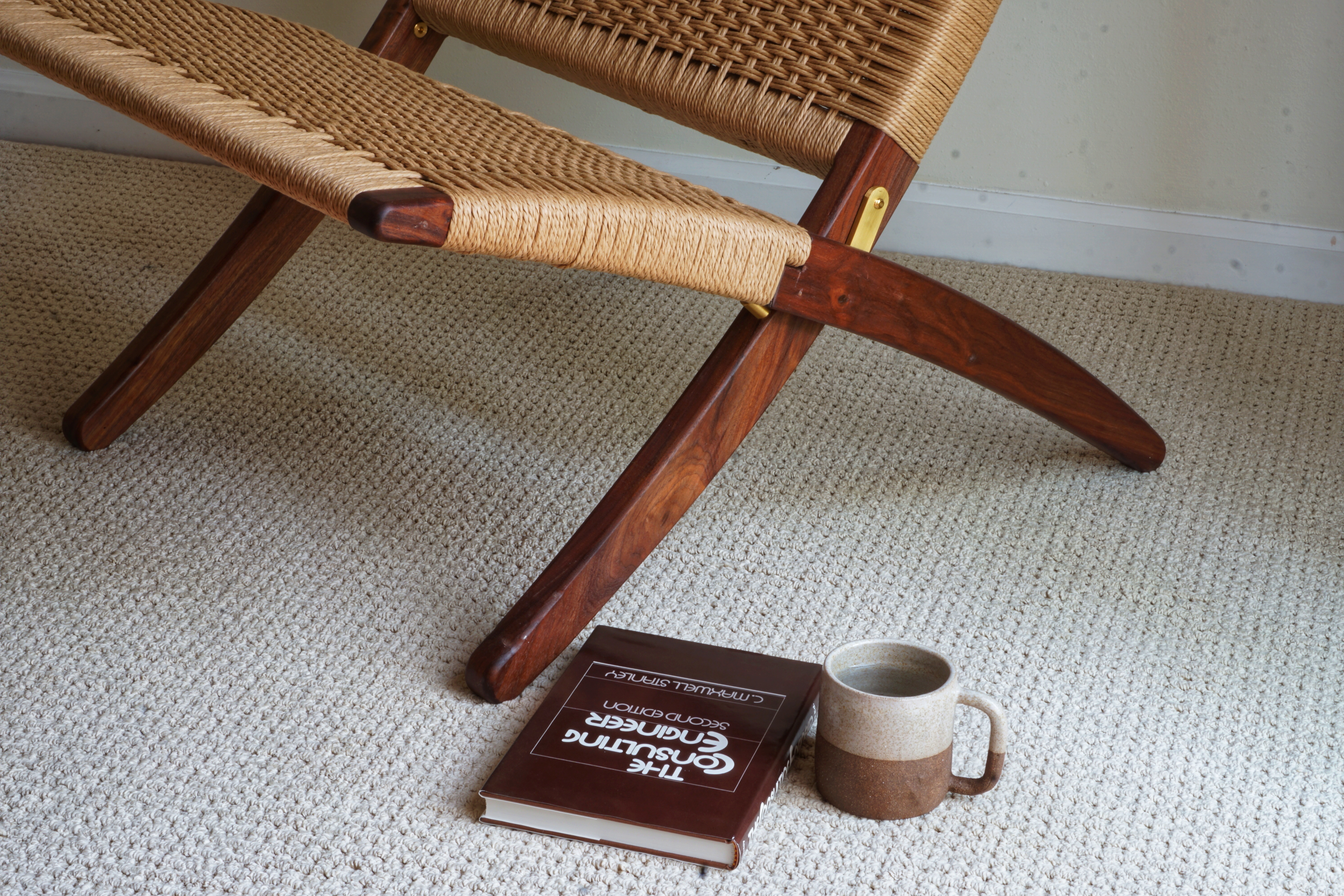 Folding Lounge Chair